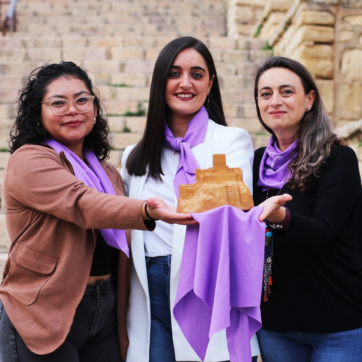 Mayela Carillo, Belén Tercero y Asun Navarro