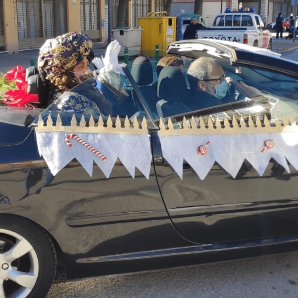 Gaspar en coche durante la pandemia