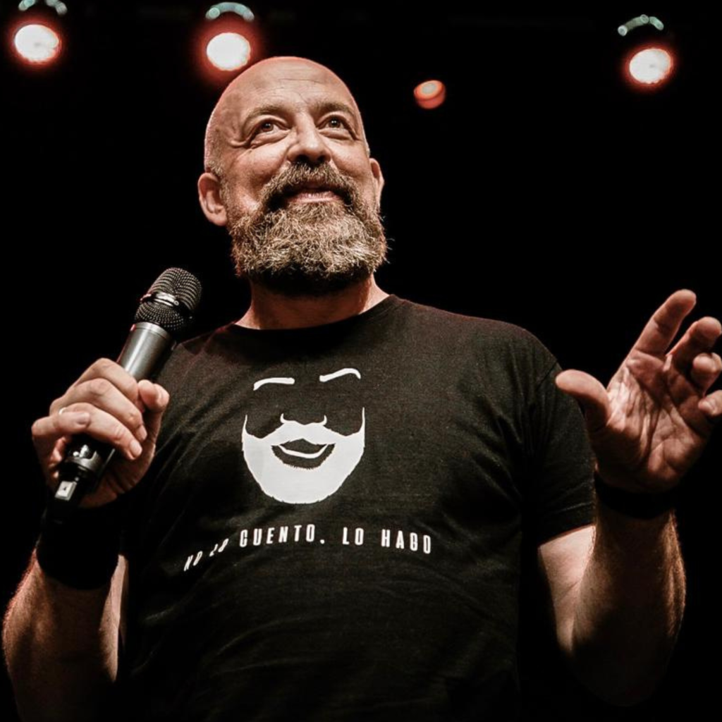 Un one man show en el que interpreta a un sinfín de personajes | AGENCIA