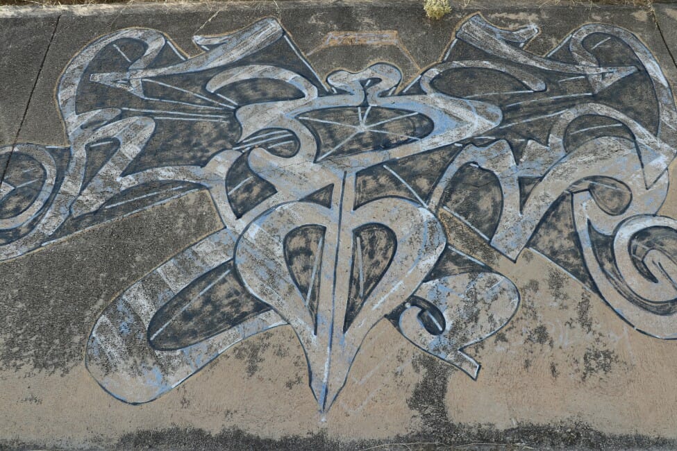 Grafiti en el Zanjón de Almansa