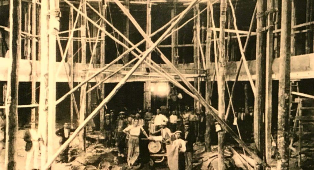 Historia del Teatro Regio de Almansa (Foto El cine en Almansa en el siglo XX de Emilia Cortés)