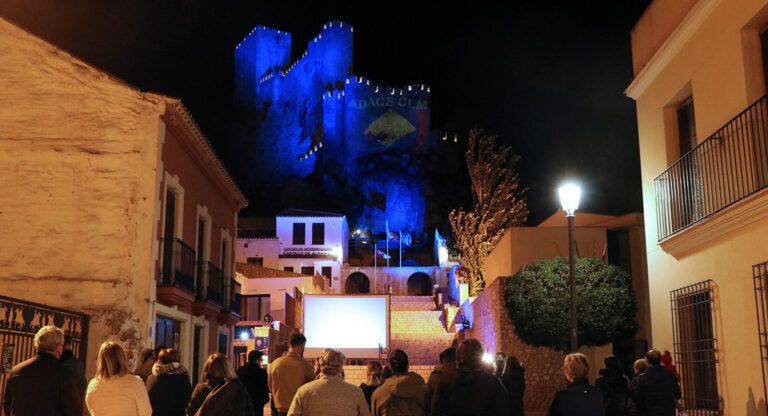 Castillo azul Adace Almansa