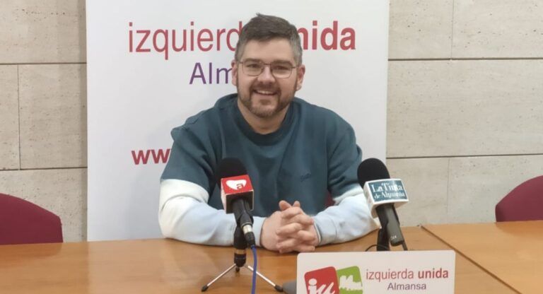 Cristian Ibáñez IU redes sociales Ayuntamiento