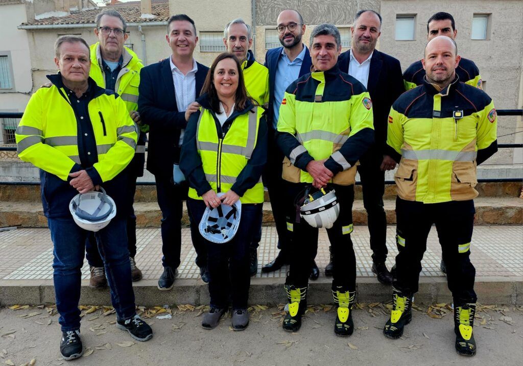 Cabañero y Valera junto al Equipo de Diputación de Albacete destinado en Letur