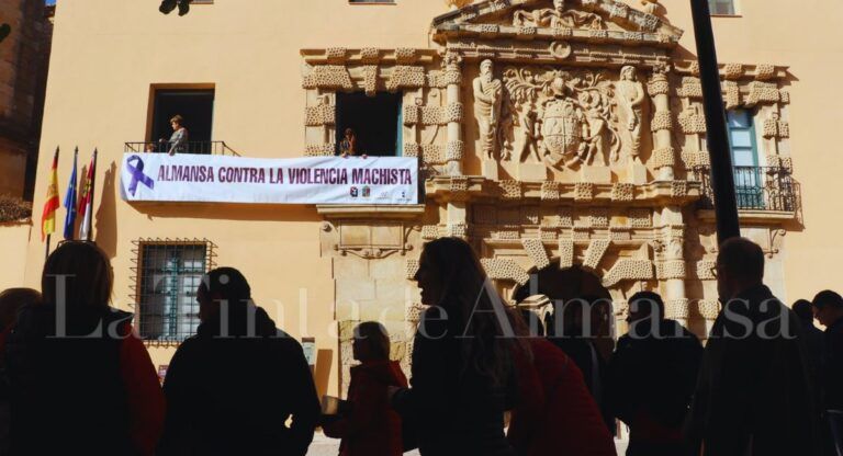 pancarta violencia genero almansa