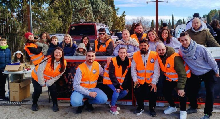 primera año almansa coches clásicos