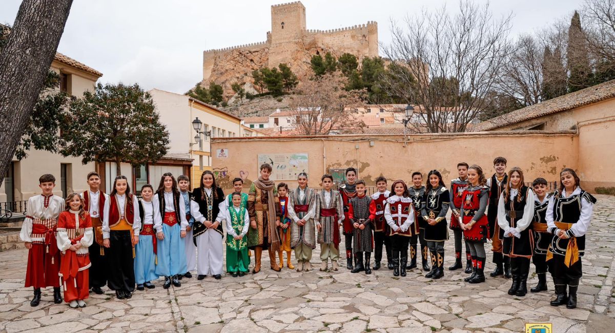 cargos infantiles fiestas 2025