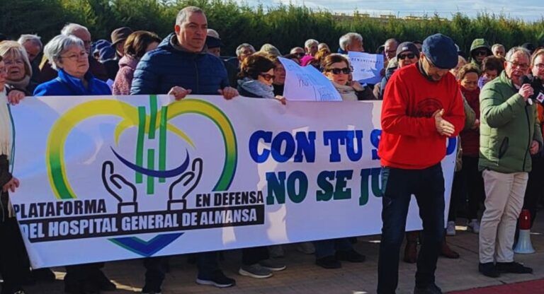 polémica concentración hospital almansa