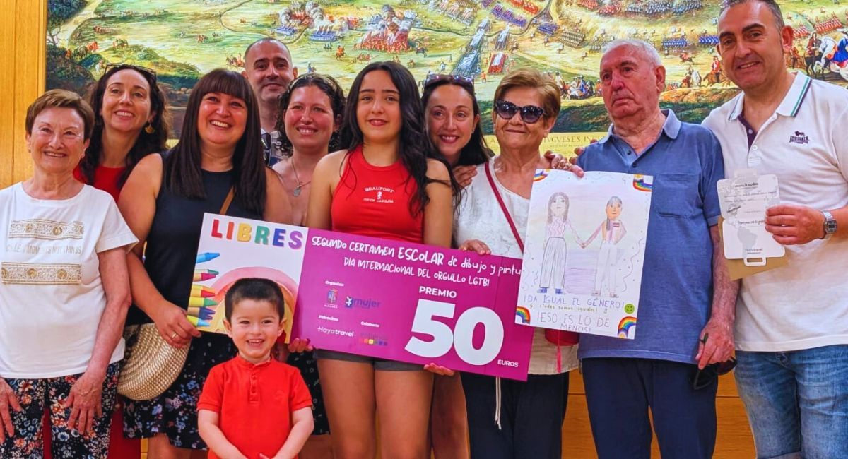 dibujo orgullo Almansa