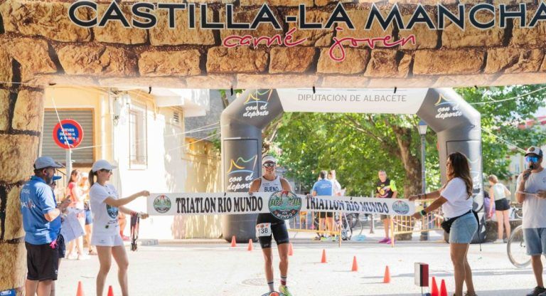 primera triatlón río mundo