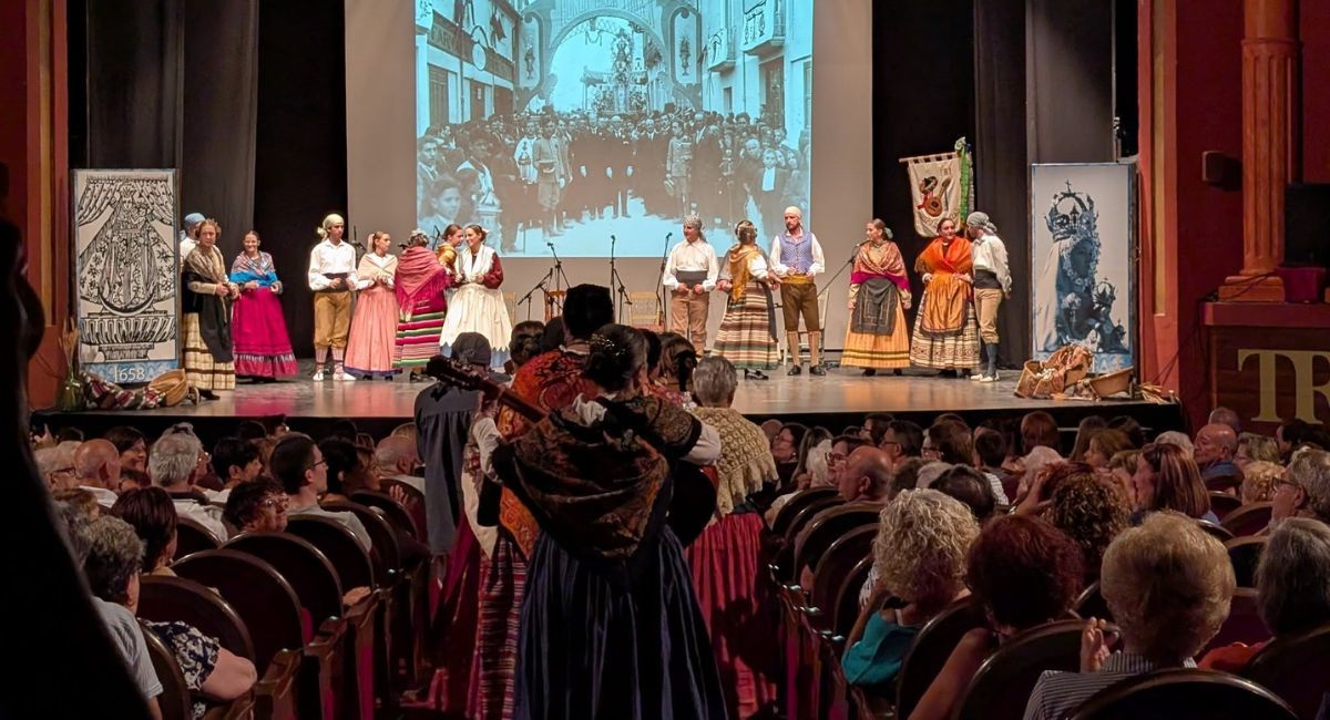 coros danzas castillo almansa