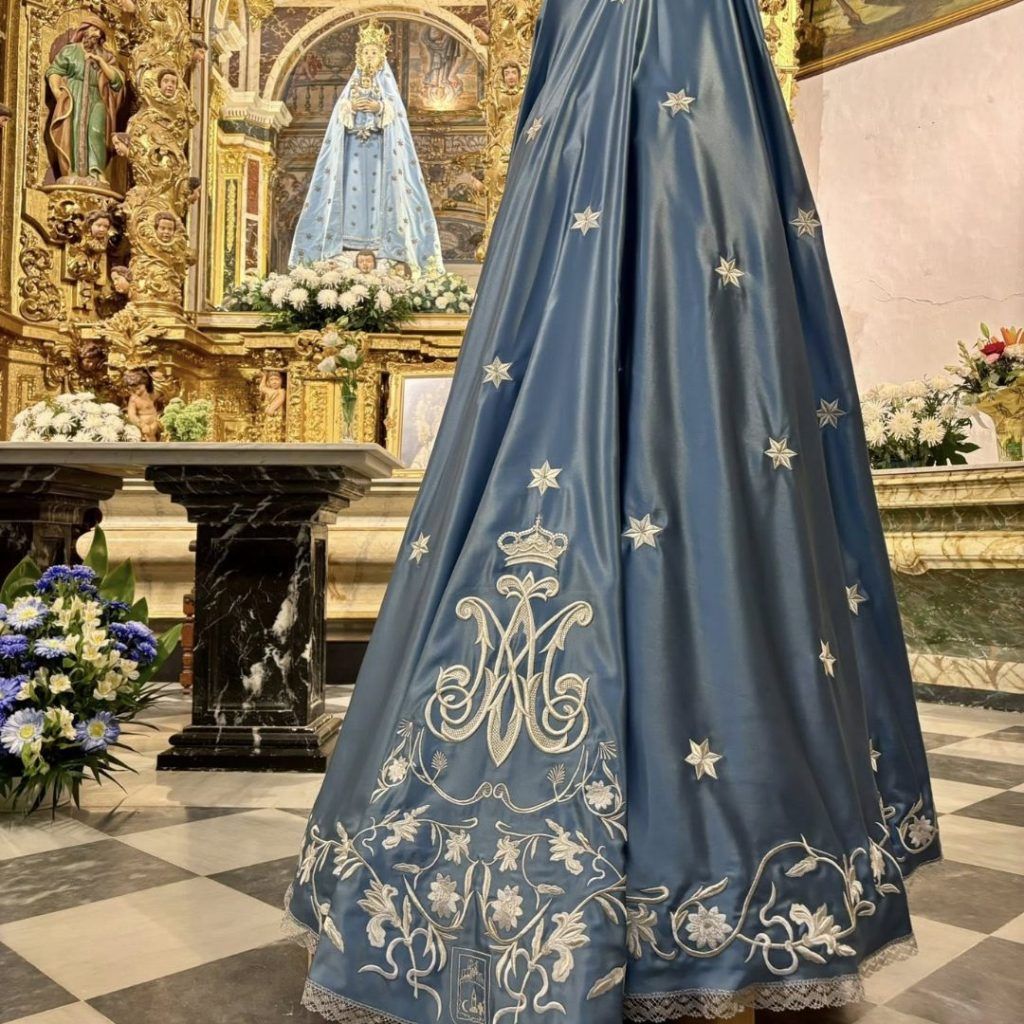 nuevo manto virgen belen almansa