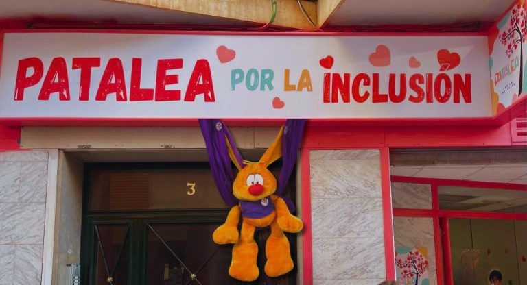 
			
				Patalea por la Inclusión inaugura su primera sede en Almansa y cumple un sueño			
		