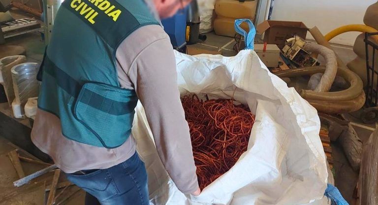 Recuperación de cobre sustraído tras una operación de los agentes del Equipo Roca de Ibi.