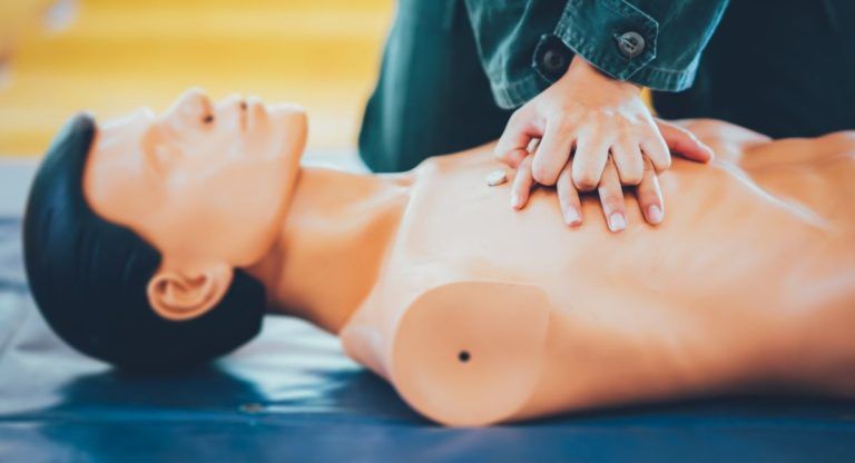 reanimación cardiopulmonar curso Almansa