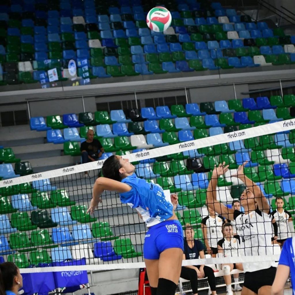 Laura Navarro voleibol Almansa