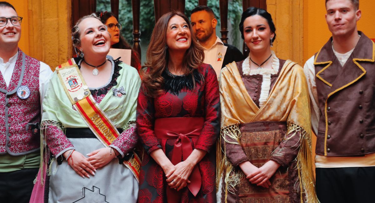 abanderada junta festera calles almansa 2026