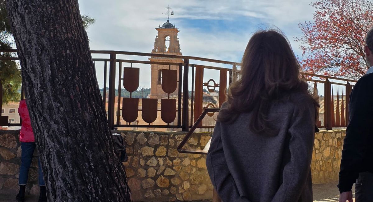 nuevo parque castillo Almansa