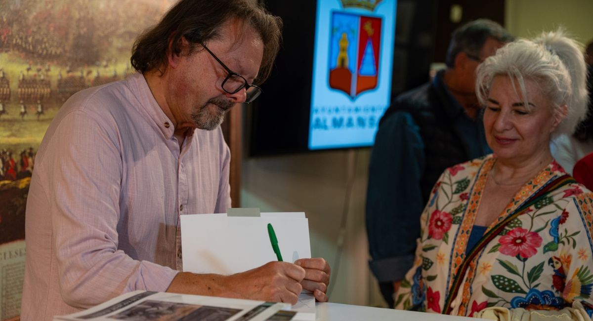Herminio gómez firmas cuadro batalla almansa