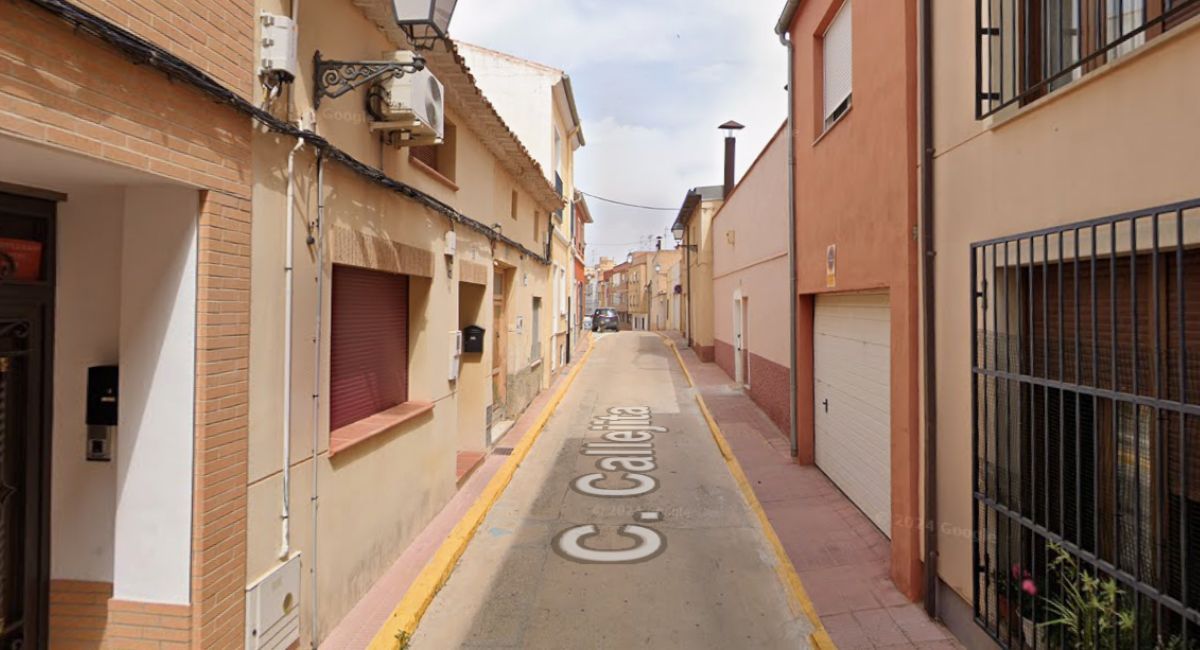 narcopisos Almansa callejita