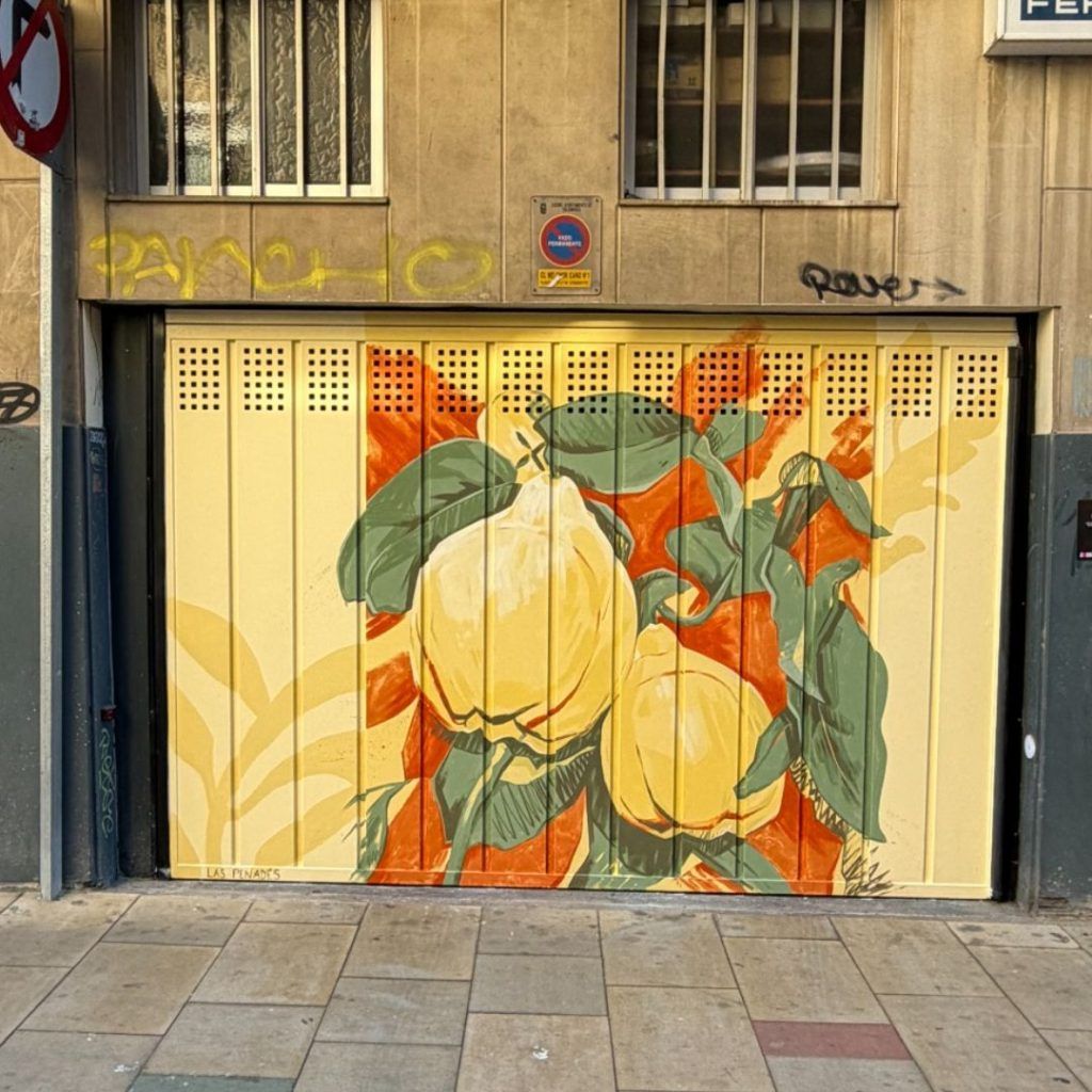 mural membrillo barrio Ana penadés