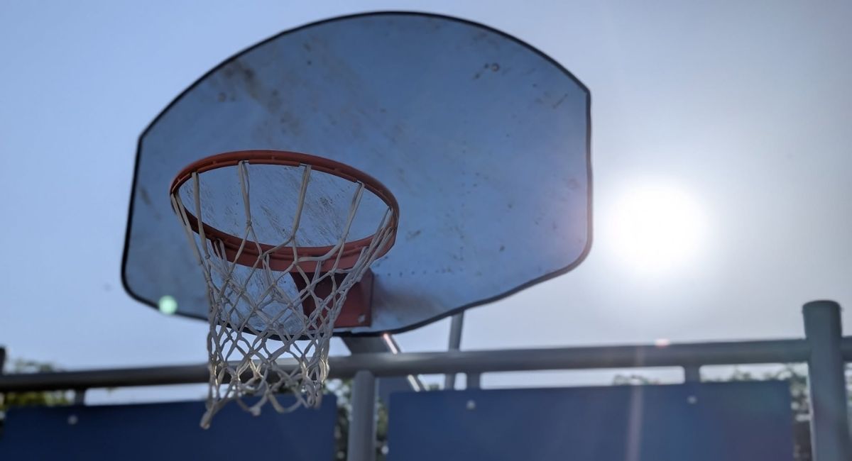 nueva pista fútbol baloncesto