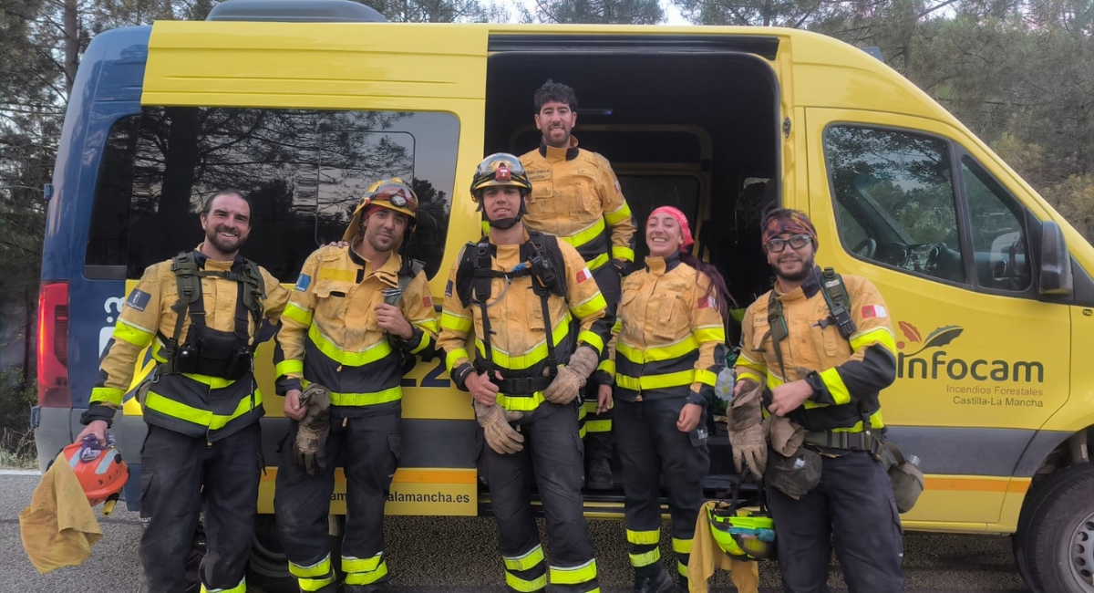 bomberos forestales Almansa incendio gualadajara