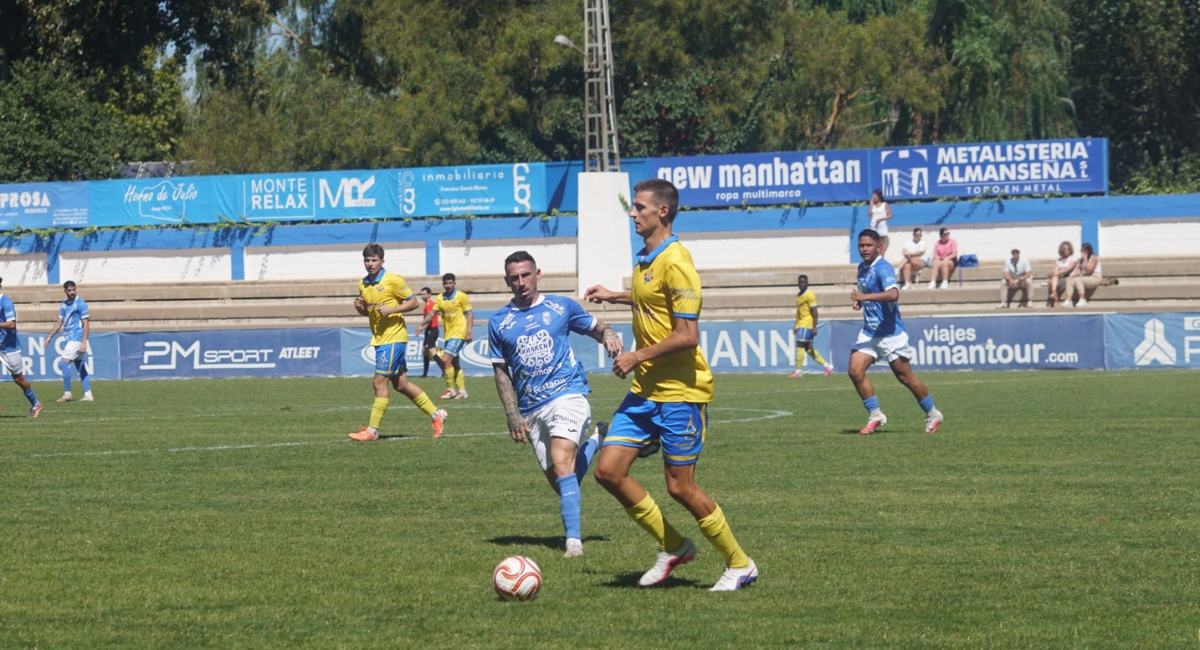 victoria UD Almansa solana paco simón