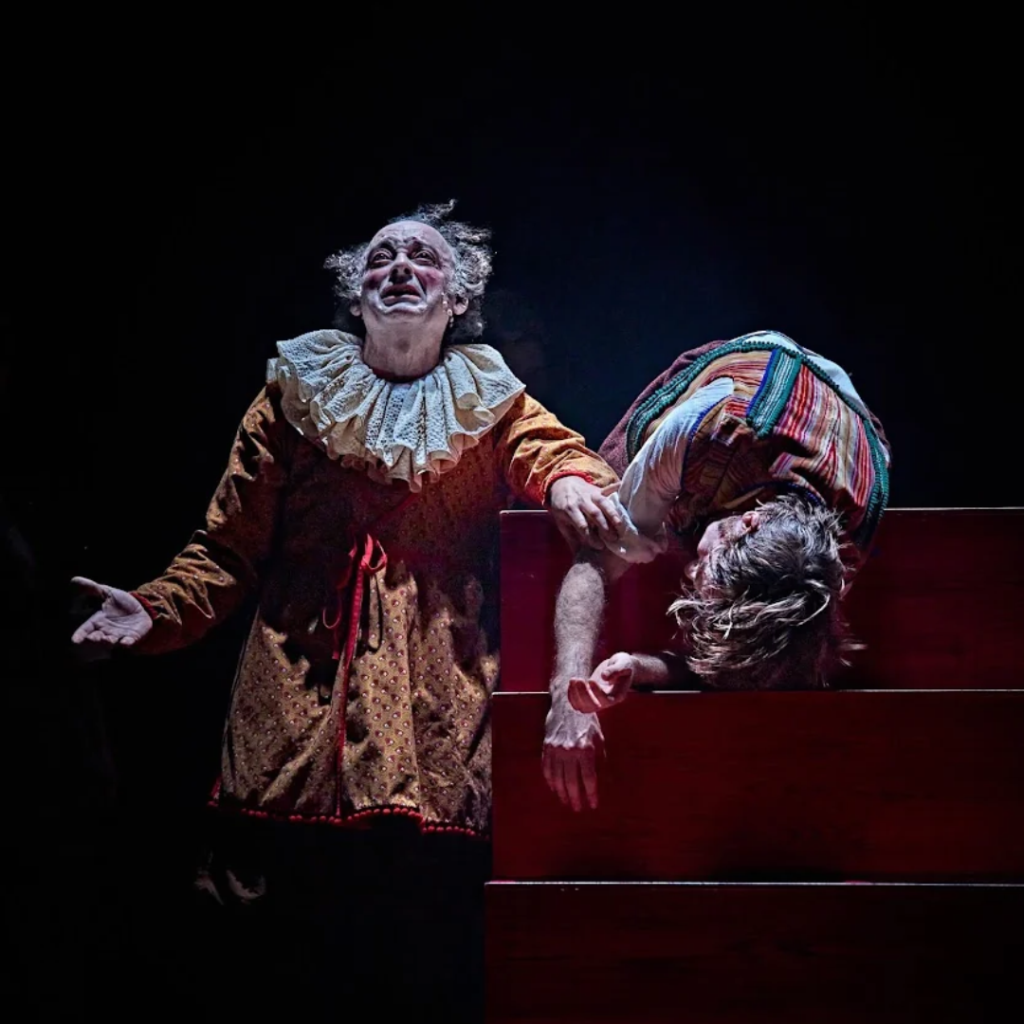 farra Almansa teatro regio
