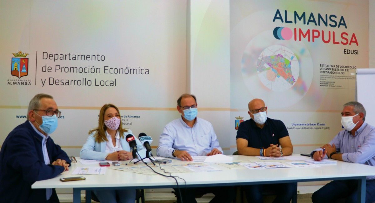 Empresarios de Almansa se reunen con el Ayuntamiento