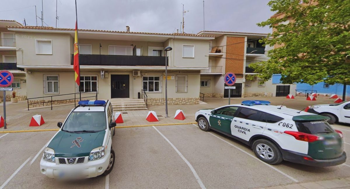 cuartel guardia civil de Almansa