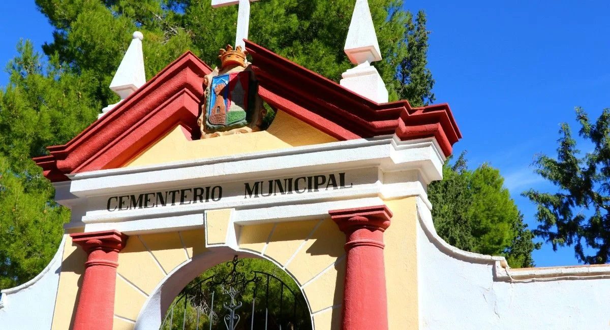 día todos santos cementerio