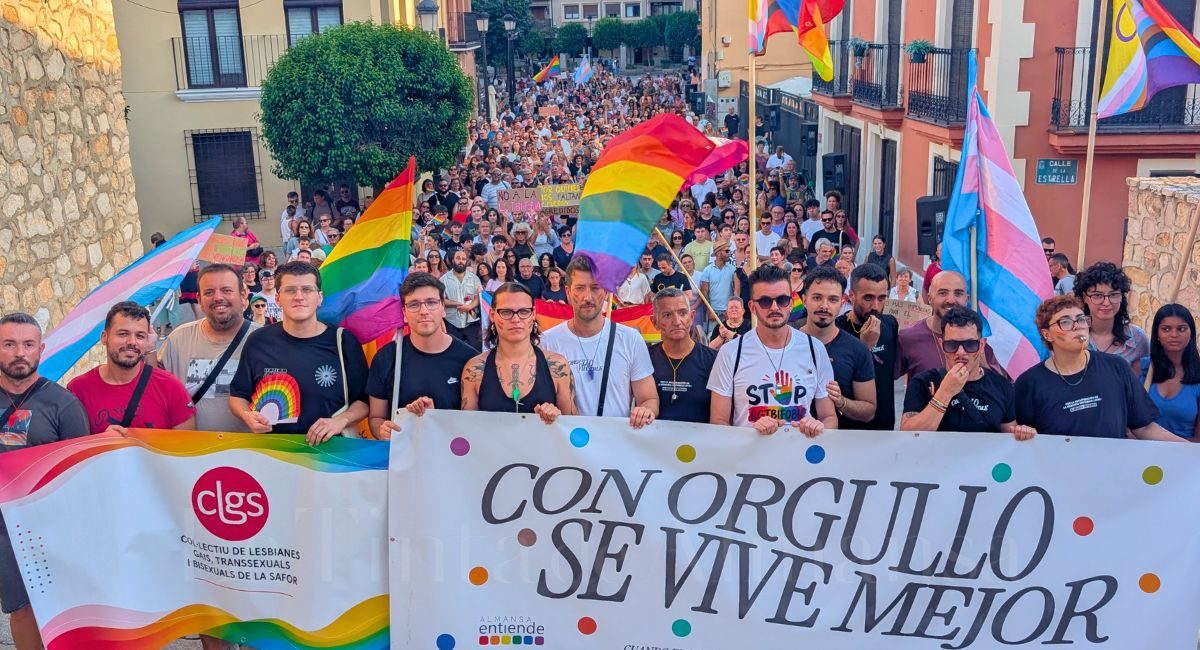 manifestación agresión homofobia Almansa